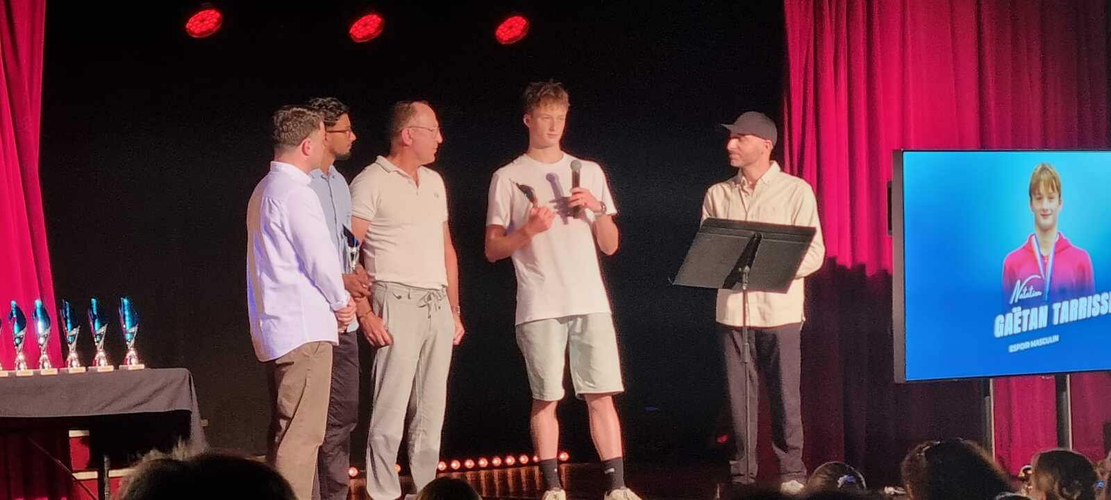 Gaëtan Tarrisse récompensé lors de la soirée des Awards Café Sport